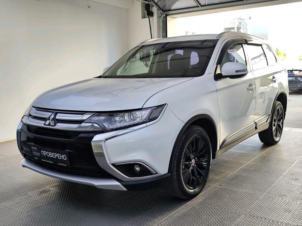 Mitsubishi Outlander III Рестайлинг 2 с пробегом 2018 года, цена 2 299 000 рублей, 160135 км, внедорожник, Автокод Объявления