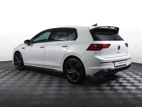 Volkswagen Golf VIII с пробегом 2022 года, цена 2 595 000 рублей, 60358 км, хэтчбек, Автокод Объявления