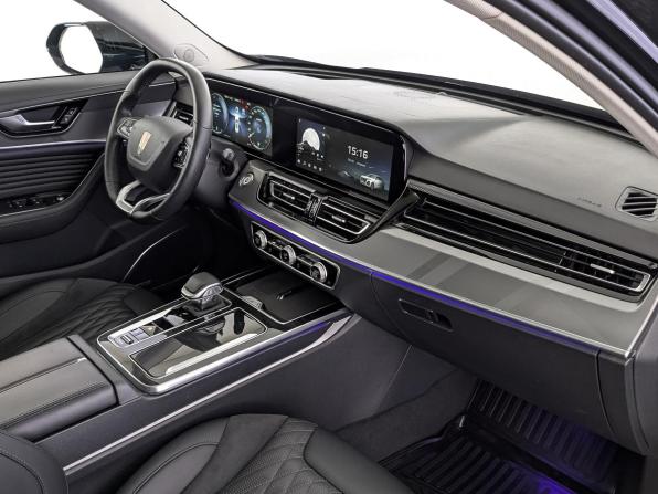 Hongqi HS5 I Рестайлинг с пробегом 2023 года, цена 3 045 000 рублей, 41987 км, внедорожник, Автокод Объявления