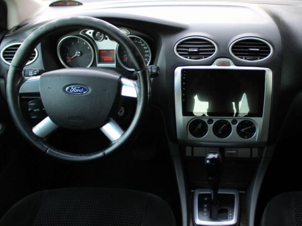 Ford Focus II Рестайлинг с пробегом 2009 года, цена 609 000 рублей, 279901 км, седан, Автокод Объявления