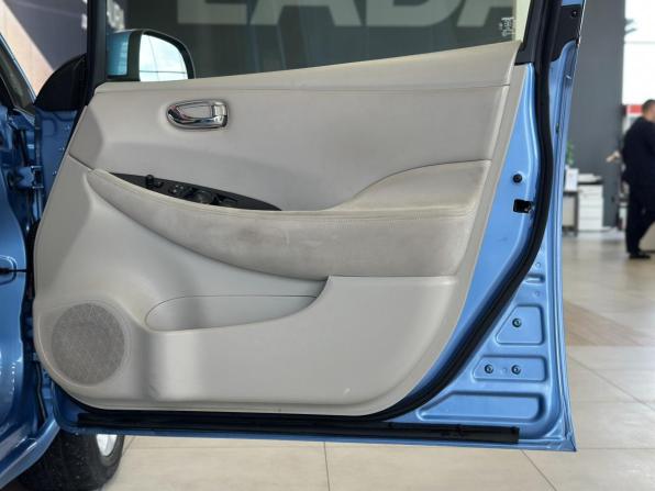 Nissan Leaf I (ZE0/AZE0) с пробегом 2012 года, цена 790 000 рублей, 81296 км, хэтчбек, Автокод Объявления