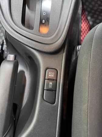 Toyota Yaris IV с пробегом 2020 года, цена 1 170 000 рублей, 95700 км, хэтчбек, Автокод Объявления