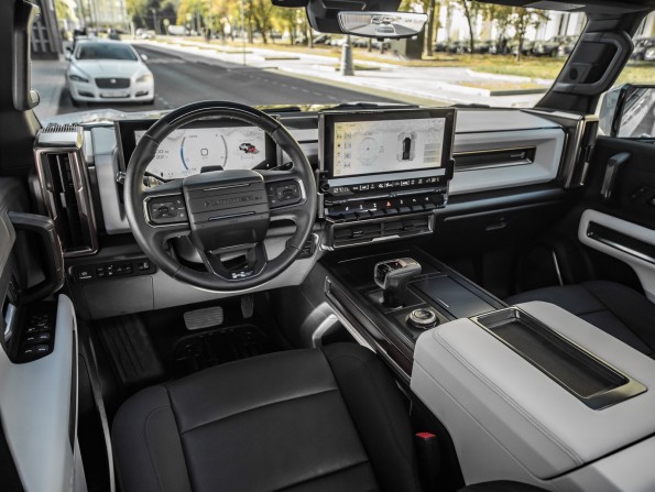 Новый GMC Hummer EV 2024 года, цена 20 990 000 рублей, offers.body_type.unknown, Автокод Объявления