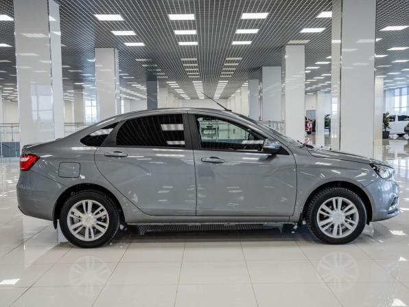 Lada (ВАЗ) Vesta I с пробегом 2018 года, цена 896 000 рублей, 100240 км, седан, Автокод Объявления