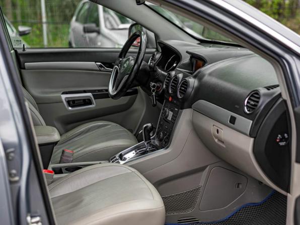 Opel Antara I Рестайлинг с пробегом 2012 года, цена 849 000 рублей, 219663 км, внедорожник, Автокод Объявления