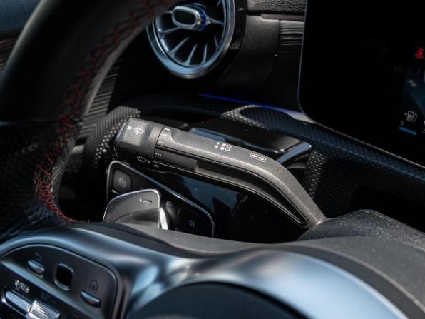 Mercedes-Benz A-Класс IV (W177) с пробегом 2019 года, цена 2 625 000 рублей, 87730 км, седан, Автокод Объявления