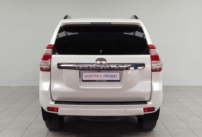 Toyota Land Cruiser Prado 150 Series Рестайлинг 1 с пробегом 2016 года, цена 3 762 000 рублей, 159588 км, внедорожник, Автокод Объявления