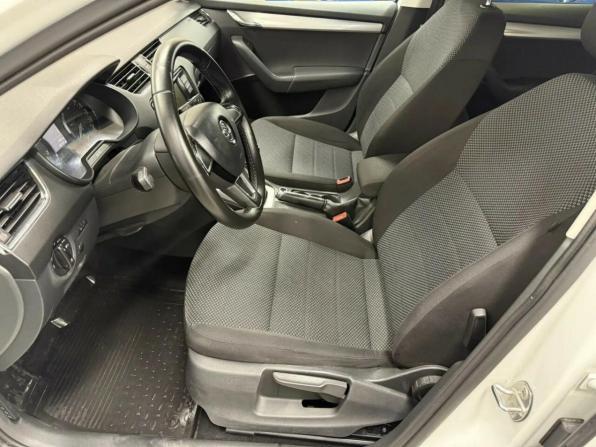 Skoda Octavia III (A7) с пробегом 2016 года, цена 1 267 109 рублей, 150000 км, лифтбек, Автокод Объявления