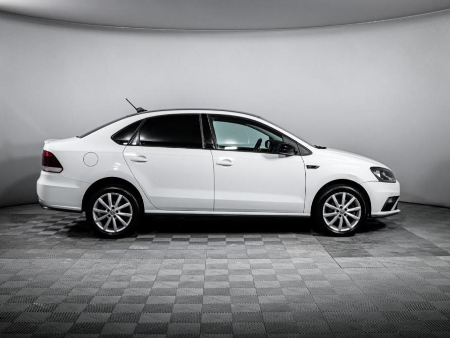 Volkswagen Polo V Рестайлинг Москва  - изображение 4