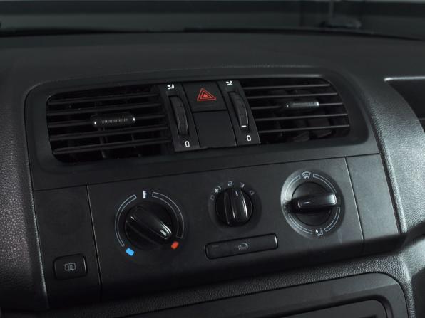 Skoda Fabia II Рестайлинг с пробегом 2013 года, цена 454 995 рублей, 20232 км, хэтчбек, Автокод Объявления