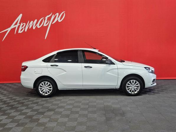 Lada (ВАЗ) Vesta I с пробегом 2017 года, цена 649 000 рублей, 114167 км, седан, Автокод Объявления