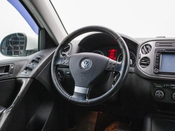 Volkswagen Tiguan I с пробегом 2009 года, цена 850 000 рублей, 177080 км, внедорожник, Автокод Объявления
