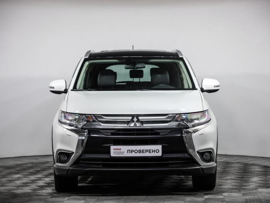 Mitsubishi Outlander III Рестайлинг 2 Санкт-Петербург  - изображение 2