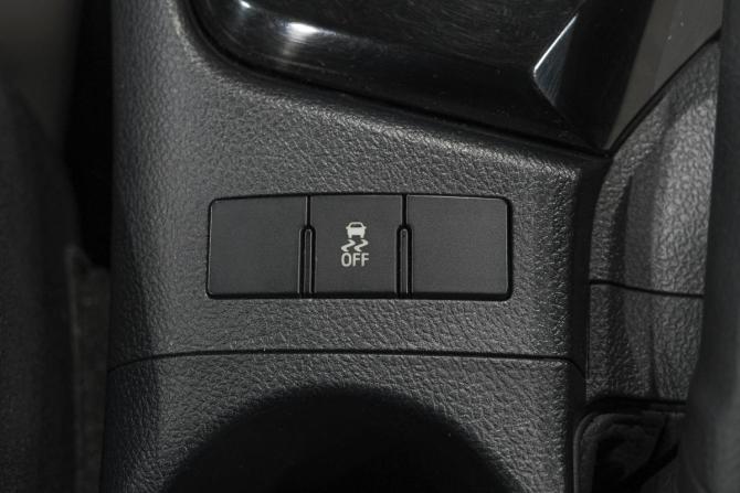 Toyota Auris II с пробегом 2015 года, цена 1 289 000 рублей, 99000 км, хэтчбек, Автокод Объявления