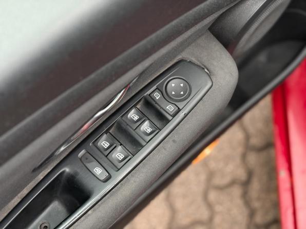 Renault Megane III с пробегом 2010 года, цена 551 000 рублей, 237440 км, хэтчбек, Автокод Объявления