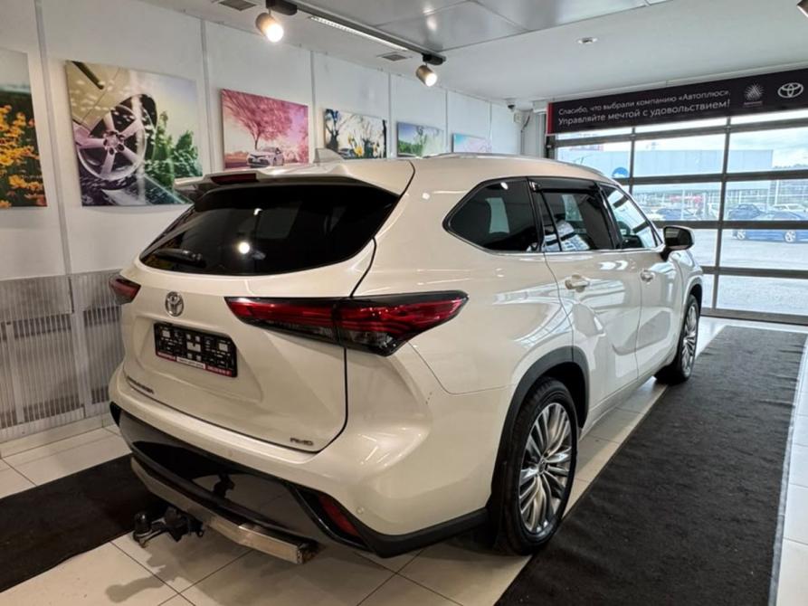Toyota Highlander IV (XU70) Екатеринбург  - изображение 3