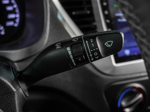 Hyundai Solaris II Рестайлинг с пробегом 2021 года, цена 1 539 000 рублей, 102162 км, седан, Автокод Объявления