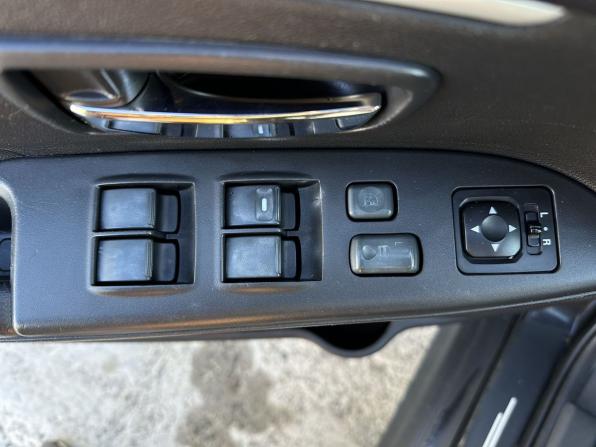 Mitsubishi ASX I с пробегом 2012 года, цена 749 000 рублей, 198000 км, внедорожник, Автокод Объявления