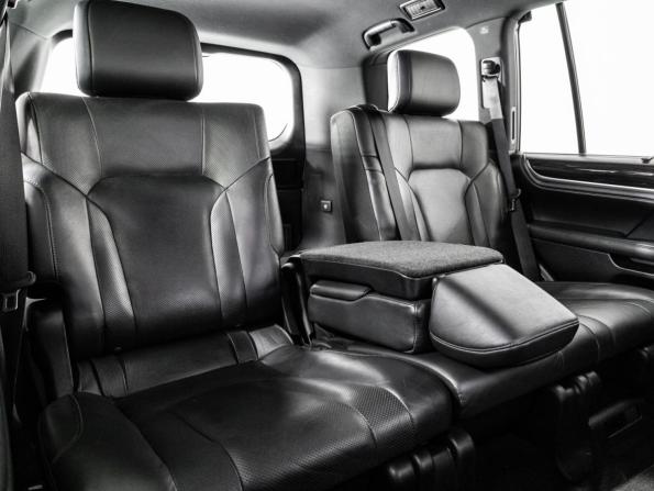 Lexus LX III Рестайлинг 2 с пробегом 2019 года, цена 7 500 000 рублей, 85310 км, внедорожник, Автокод Объявления
