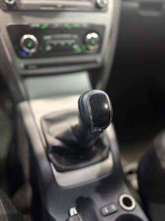 Skoda Octavia II (A5) Рестайлинг с пробегом 2013 года, цена 829 000 рублей, 254120 км, лифтбек, Автокод Объявления