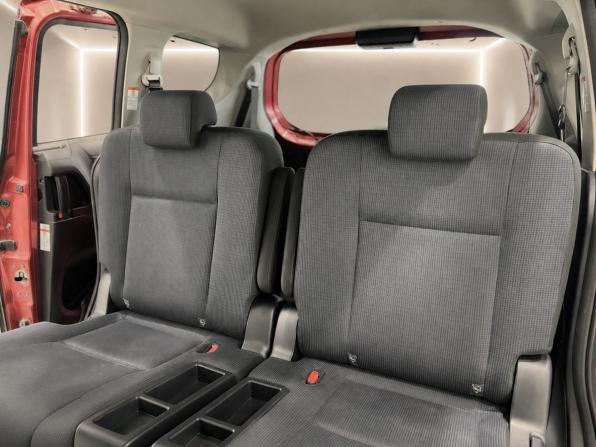 Toyota Sienta II с пробегом 2017 года, цена 1 295 000 рублей, 112000 км, компактвэн, Автокод Объявления