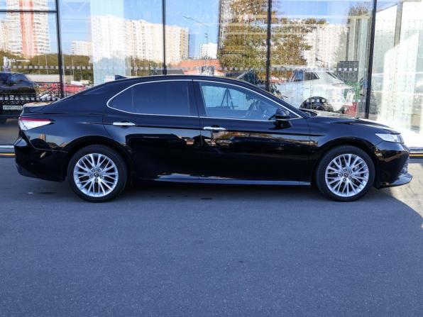 Toyota Camry VIII (XV70) с пробегом 2019 года, цена 3 300 000 рублей, 105673 км, седан, Автокод Объявления