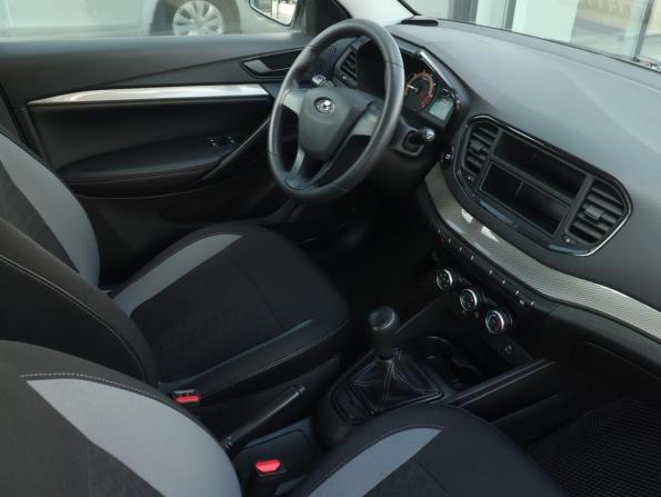 Lada (ВАЗ) Vesta I Рестайлинг (NG) с пробегом 2024 года, цена 1 261 000 рублей, 41703 км, седан, Автокод Объявления