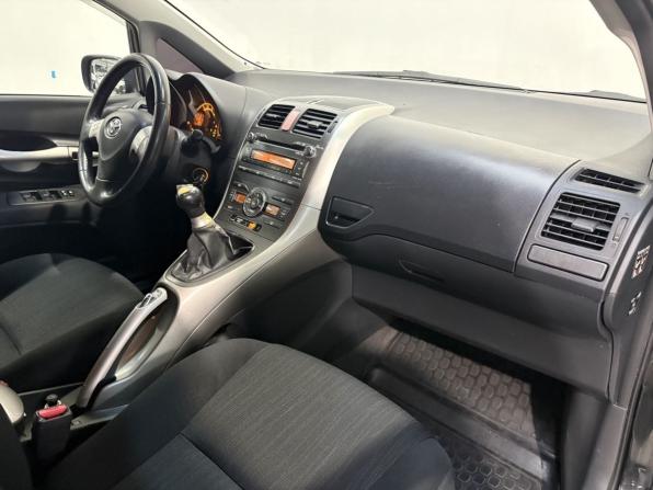 Toyota Auris I с пробегом 2007 года, цена 615 300 рублей, 214251 км, хэтчбек, Автокод Объявления
