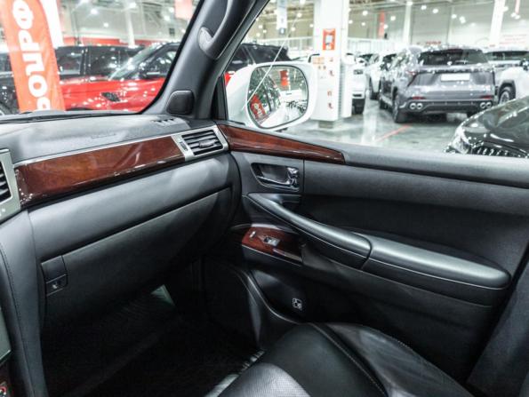 Lexus LX III Рестайлинг с пробегом 2013 года, цена 4 699 700 рублей, 234065 км, внедорожник, Автокод Объявления