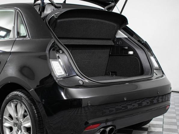 Audi A1 I (8X) с пробегом 2012 года, цена 1 217 000 рублей, 125005 км, хэтчбек, Автокод Объявления