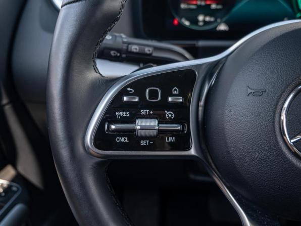 Mercedes-Benz GLA II (H247) с пробегом 2022 года, цена 4 240 000 рублей, 44337 км, внедорожник, Автокод Объявления