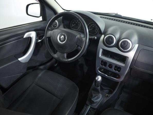 Renault Sandero I с пробегом 2012 года, цена 589 000 рублей, 220208 км, хэтчбек, Автокод Объявления