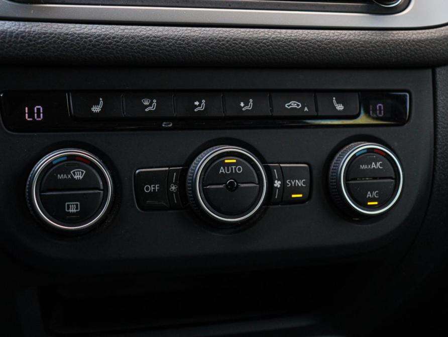Volkswagen Tiguan I Рестайлинг Москва  - изображение 17