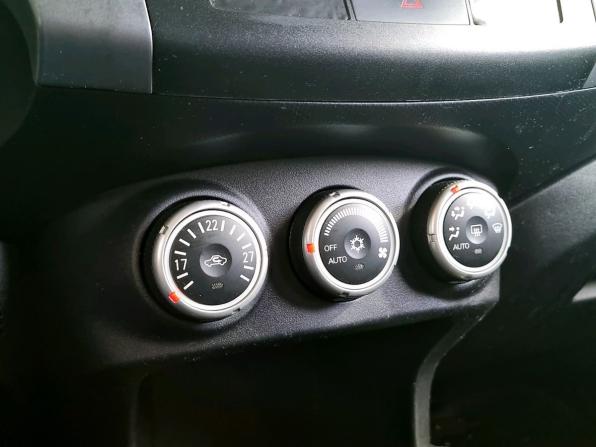 Mitsubishi Outlander II с пробегом 2008 года, цена 820 000 рублей, 240000 км, внедорожник, Автокод Объявления
