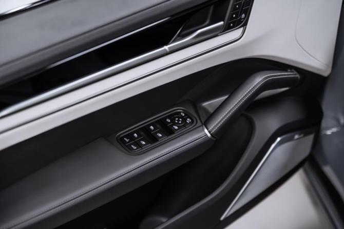 Новый Porsche Cayenne III Рестайлинг 2026 года, цена 18 600 000 рублей, внедорожник, Автокод Объявления