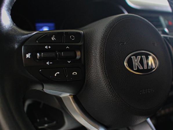 Kia Rio IV с пробегом 2019 года, цена 1 458 100 рублей, 140676 км, хэтчбек, Автокод Объявления