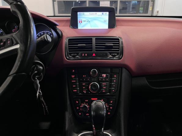 Opel Meriva B с пробегом 2013 года, цена 800 000 рублей, 158146 км, компактвэн, Автокод Объявления