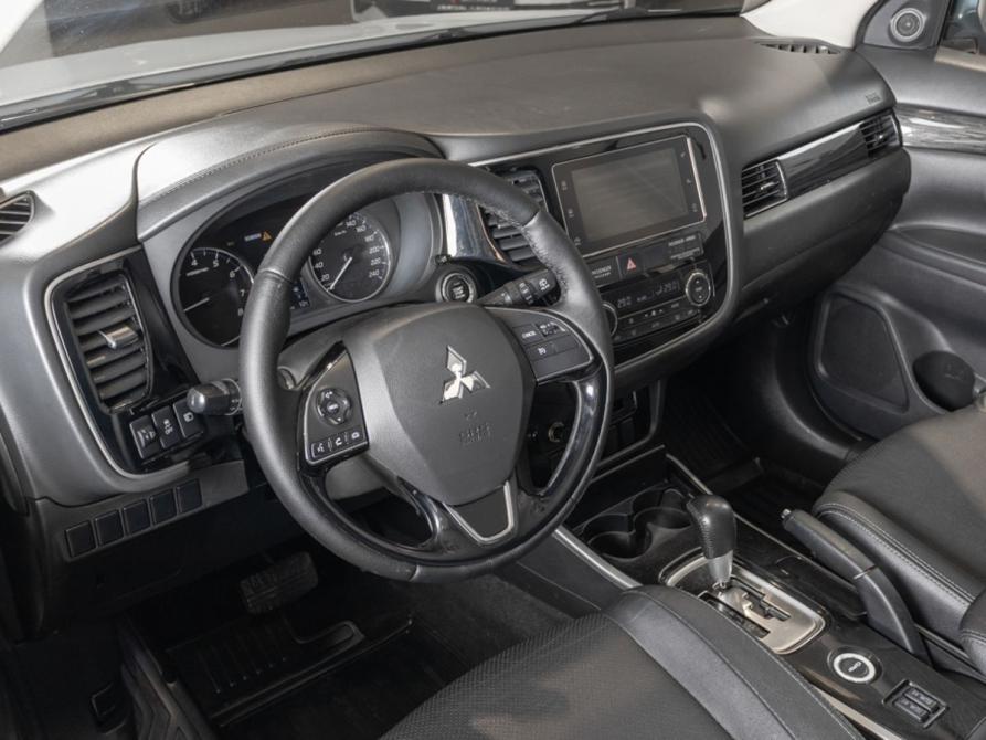 Mitsubishi Outlander III Рестайлинг 3 Казань  - изображение 5