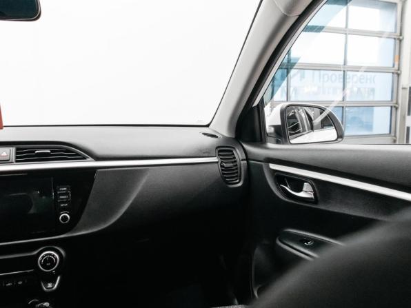 Kia Rio IV Рестайлинг с пробегом 2022 года, цена 2 236 000 рублей, 28826 км, хэтчбек, Автокод Объявления