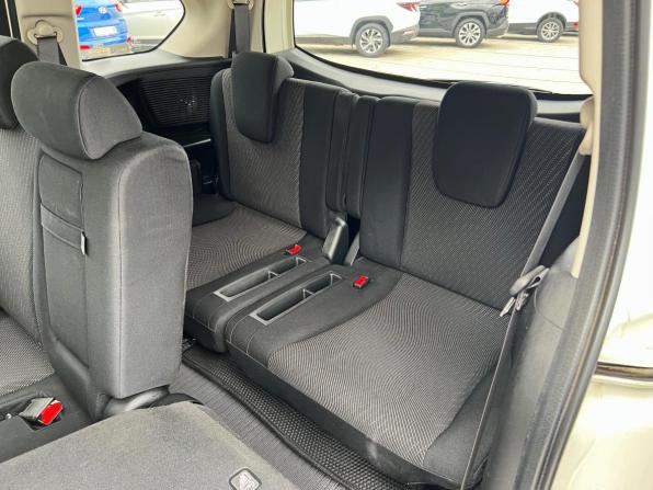 Honda Freed I Рестайлинг с пробегом 2012 года, цена 890 000 рублей, 236074 км, компактвэн, Автокод Объявления