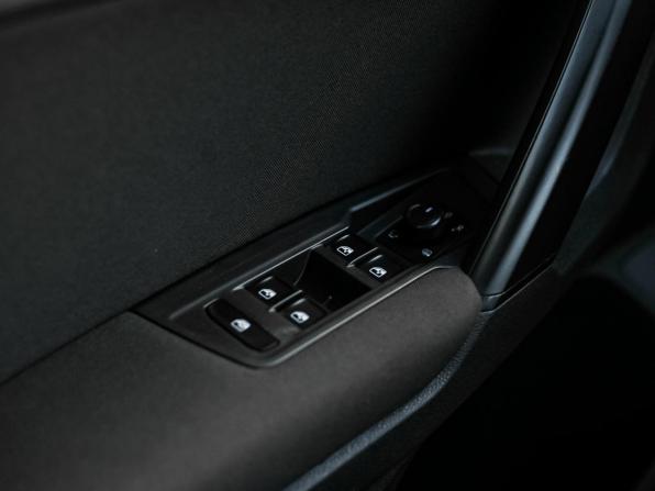 Volkswagen Tiguan II с пробегом 2018 года, цена 2 495 000 рублей, 144683 км, внедорожник, Автокод Объявления