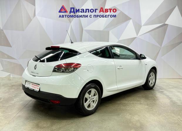 Renault Megane III Рестайлинг с пробегом 2012 года, цена 750 000 рублей, 154653 км, хэтчбек, Автокод Объявления