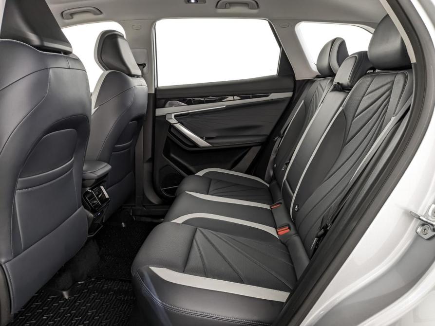 Geely Atlas II Москва  - изображение 17
