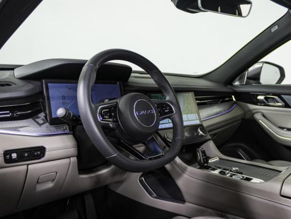 Lynk &amp; Co 09 с пробегом 2023 года, цена 5 599 000 рублей, 5939 км, внедорожник, Автокод Объявления