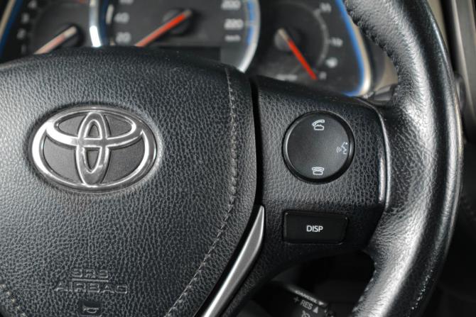Toyota RAV4 IV (XA40) с пробегом 2013 года, цена 1 899 000 рублей, 180645 км, внедорожник, Автокод Объявления