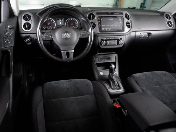 Volkswagen Tiguan I Рестайлинг с пробегом 2014 года, цена 1 699 000 рублей, 137692 км, внедорожник, Автокод Объявления
