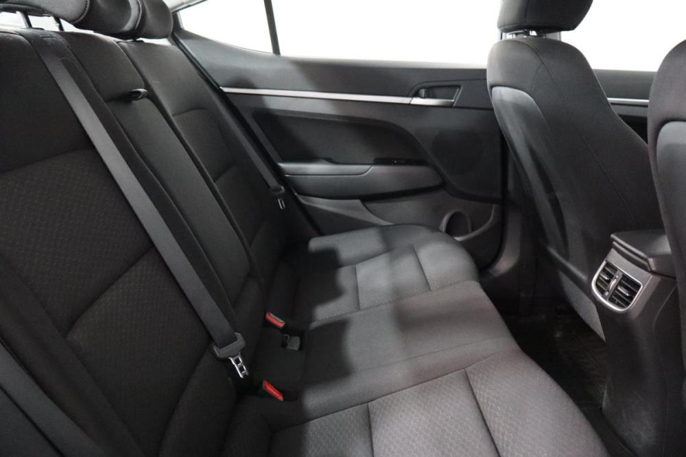 Hyundai Elantra VI (AD) Рестайлинг Санкт-Петербург  - изображение 13