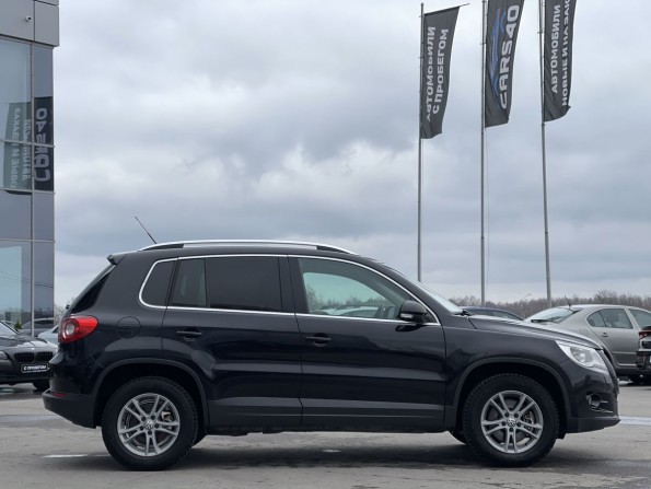 Volkswagen Tiguan I Рестайлинг с пробегом 2011 года, цена 1 070 000 рублей, 218570 км, внедорожник, Автокод Объявления