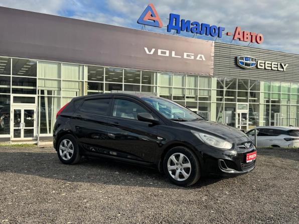Hyundai Solaris I с пробегом 2014 года, цена 750 000 рублей, 176578 км, хэтчбек, Автокод Объявления
