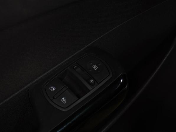 Opel Corsa D Рестайлинг II с пробегом 2013 года, цена 449 000 рублей, 140860 км, хэтчбек, Автокод Объявления